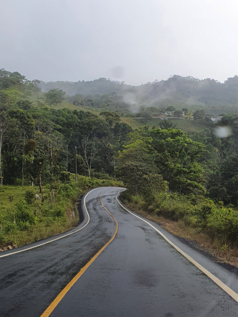 Carretera a las Marias
